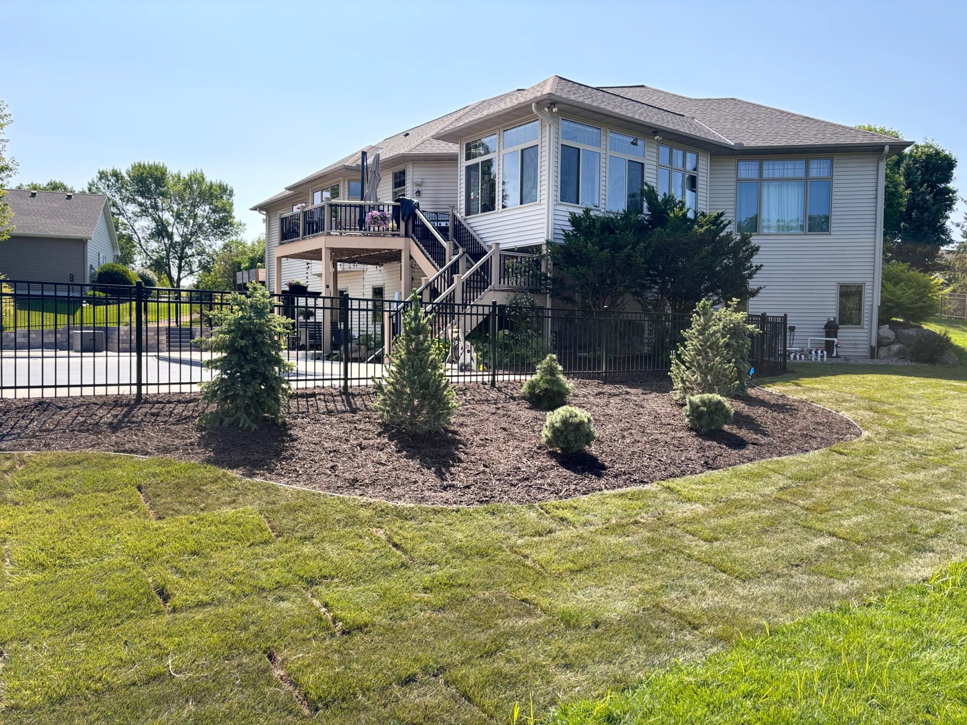 Gallery photos for Full Poolside Landscape Overhaul That Actually Works Together: Image #6